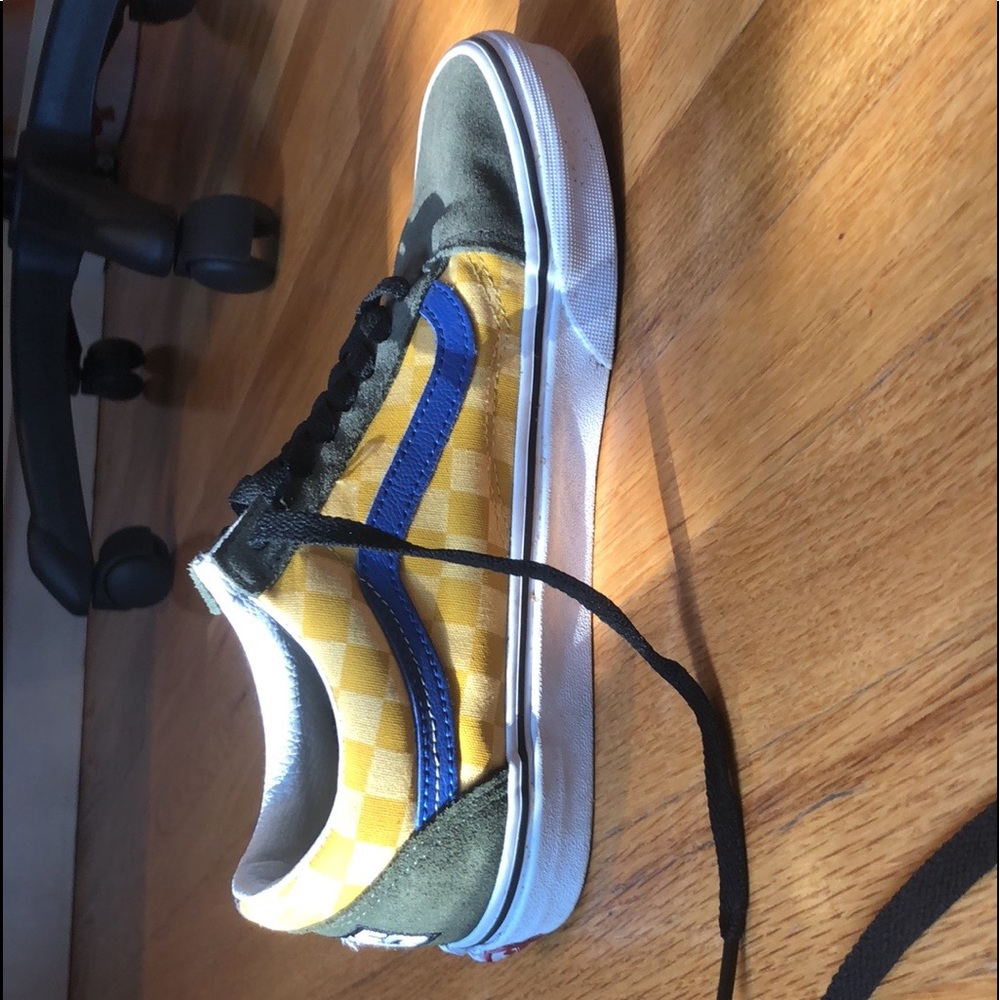 Vans off the wall skateboarding shoes size 7.5 U.S